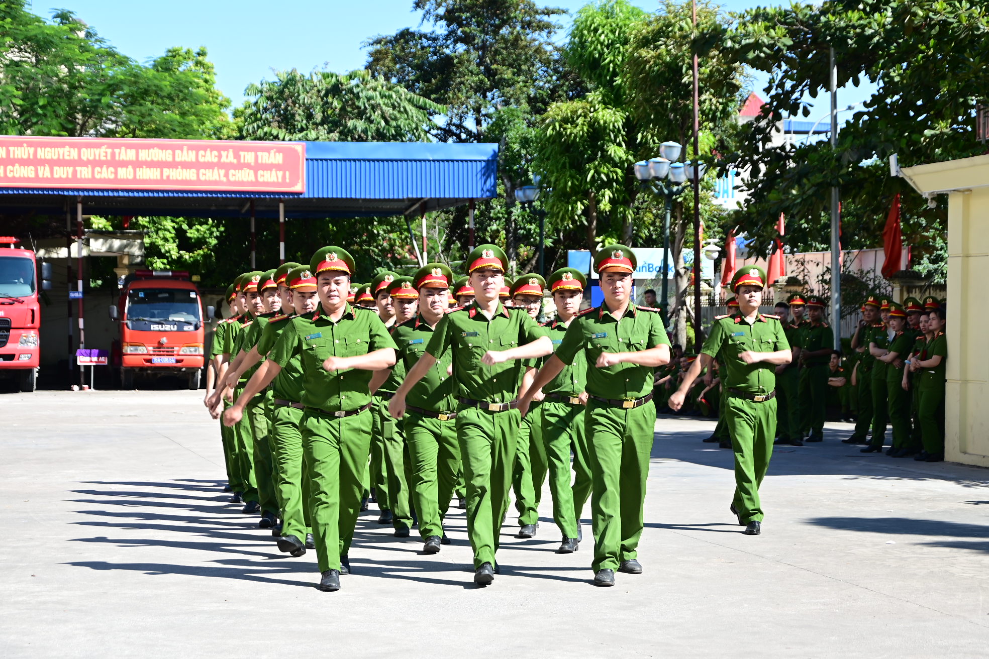 Công an huyện Thủy Nguyên: Kiểm tra Điều lệnh, quân sự, võ thuật CAND năm 2023